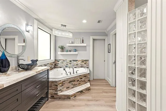 $1,200,000 | 692 Private Road 5937, Emory, TX 75440