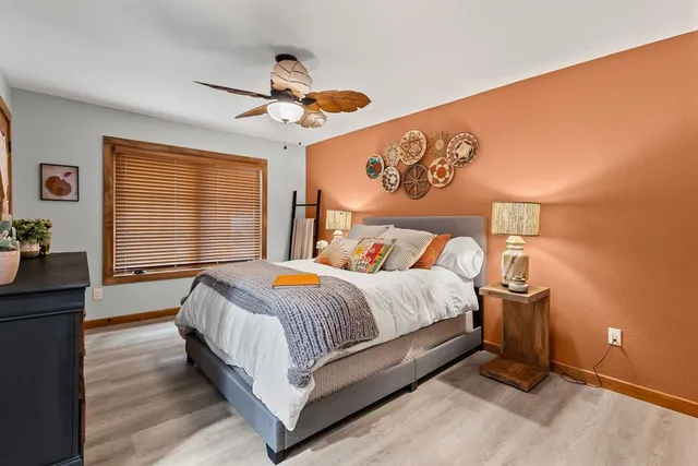 $1,200,000 | 692 Private Road 5937, Emory, TX 75440