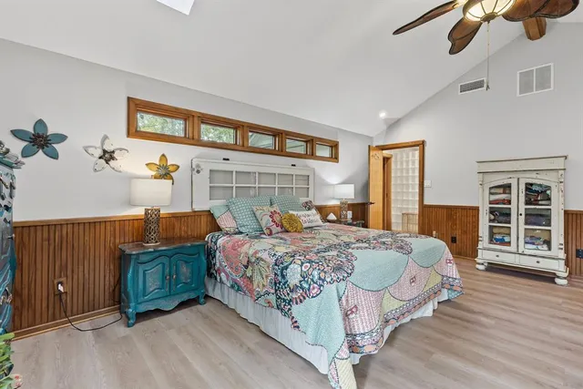 $1,200,000 | 692 Private Road 5937, Emory, TX 75440