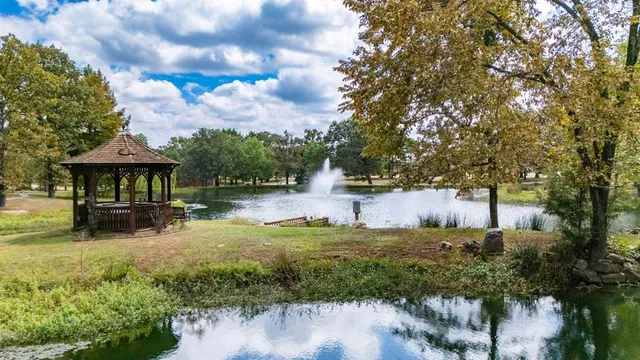 $1,200,000 | 692 Private Road 5937, Emory, TX 75440