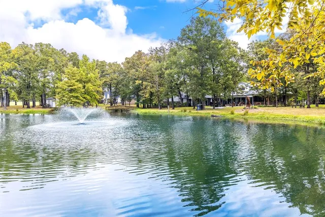 $1,200,000 | 692 Private Road 5937, Emory, TX 75440