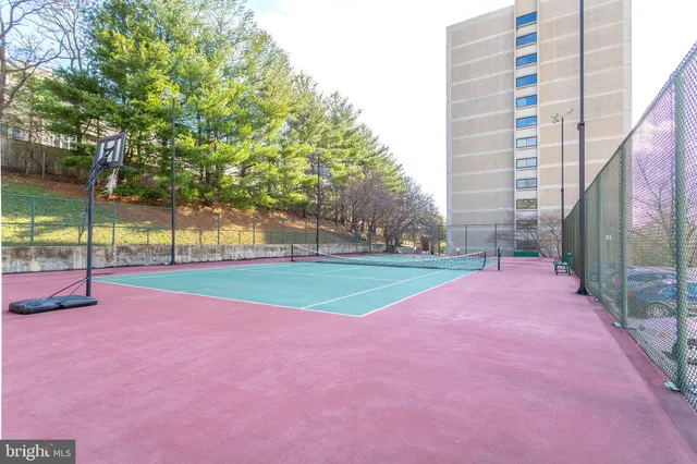 a view of outdoor space