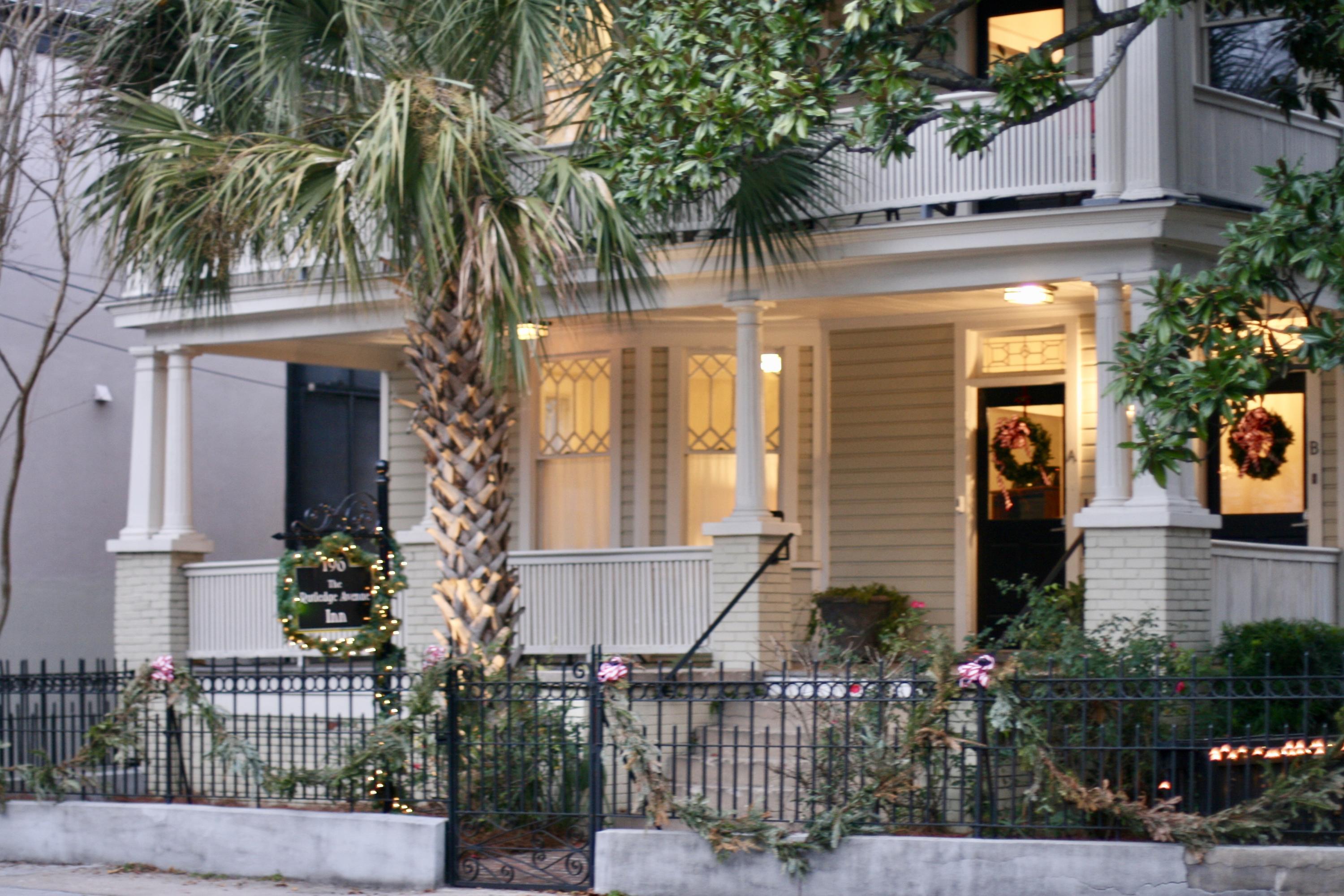 196 Rutledge Avenue Charleston, SC 29403 - Photo 4 of 49 09A39458-BAA6-43D8-A82F-F38D823B4473_1_2