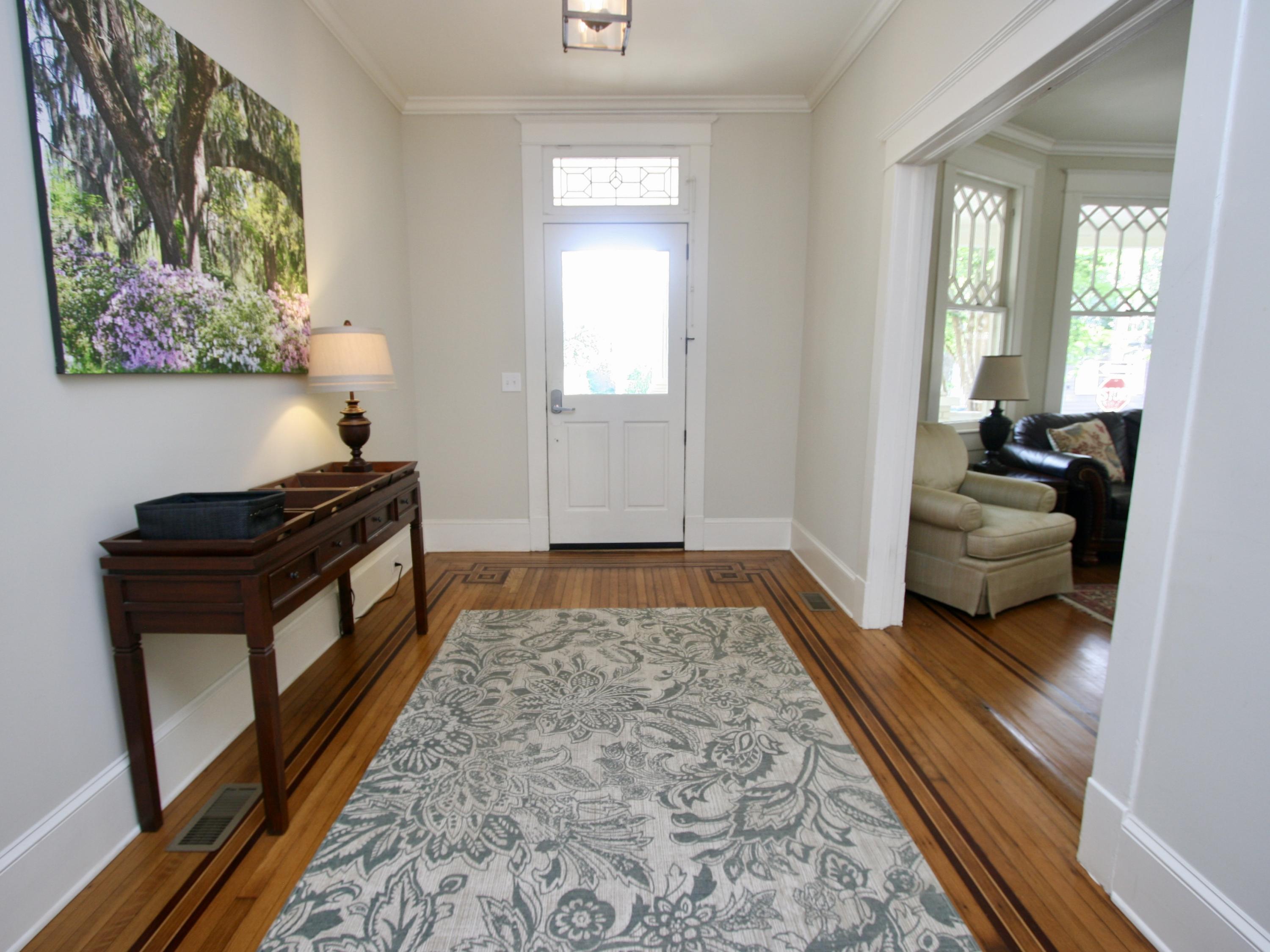 196 Rutledge Avenue Charleston, SC 29403 - Photo 7 of 49 B4F58F4F-6807-43DF-96BF-27BA0F310B55_1_2