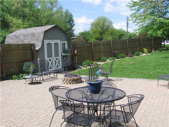 8410 South Franklin Road Indianapolis, IN 46259 - Photo 2 of 12 Gallery Image 2