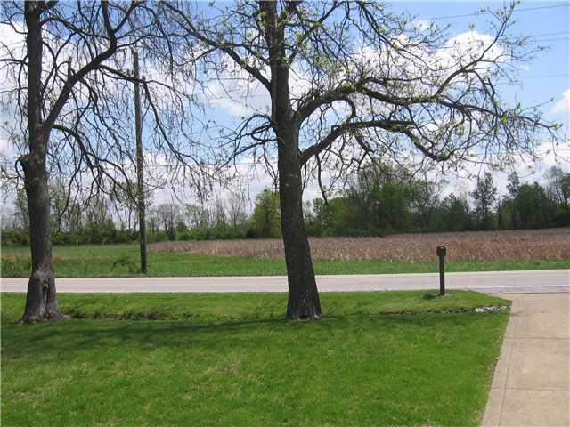 8410 South Franklin Road Indianapolis, IN 46259 - Photo 12 of 12 Gallery Image 12