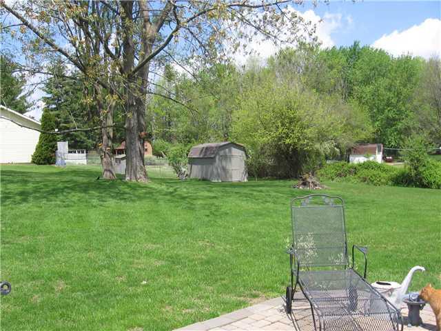 8410 South Franklin Road Indianapolis, IN 46259 - Photo 10 of 12 Gallery Image 10