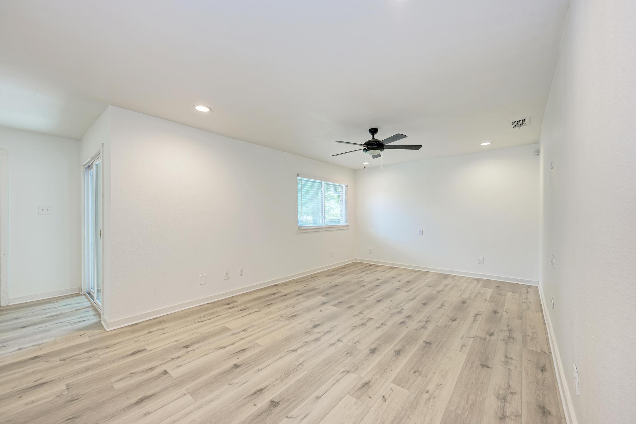 6700 Kings Point Austin, TX 78723 - Photo 18 of 40