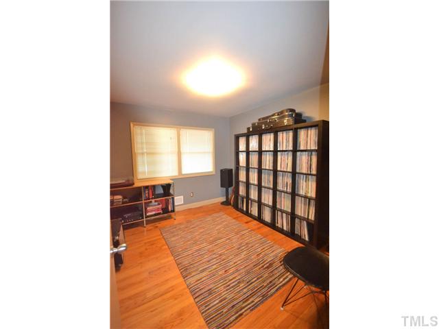 645 South Lakeside Drive Raleigh, NC 27606 - Photo 14 of 18 Gallery Image 14