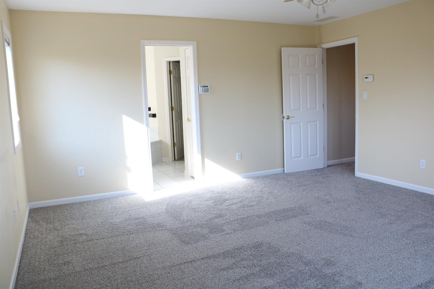 9939 Sequoia Lane Munster, IN 46321 - Photo 18 of 41 a view of an empty room