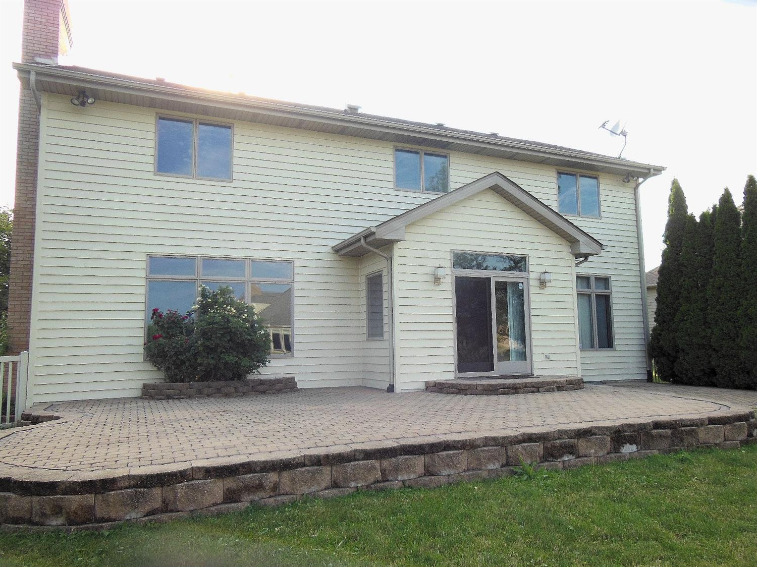 9939 Sequoia Lane Munster, IN 46321 - Photo 40 of 41 a front view of a house with a garden