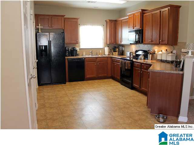 4665 Rosser Loop Drive Bessemer, AL 35022 - Photo 6 of 21
