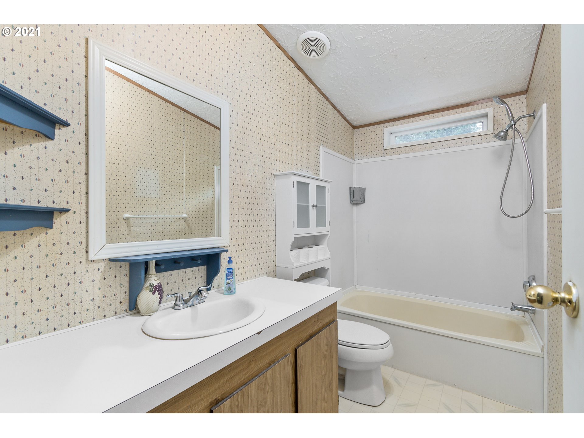 68160 Meissner Road Deer Island, OR 97054 - Photo 17 of 28 Gallery Image 17