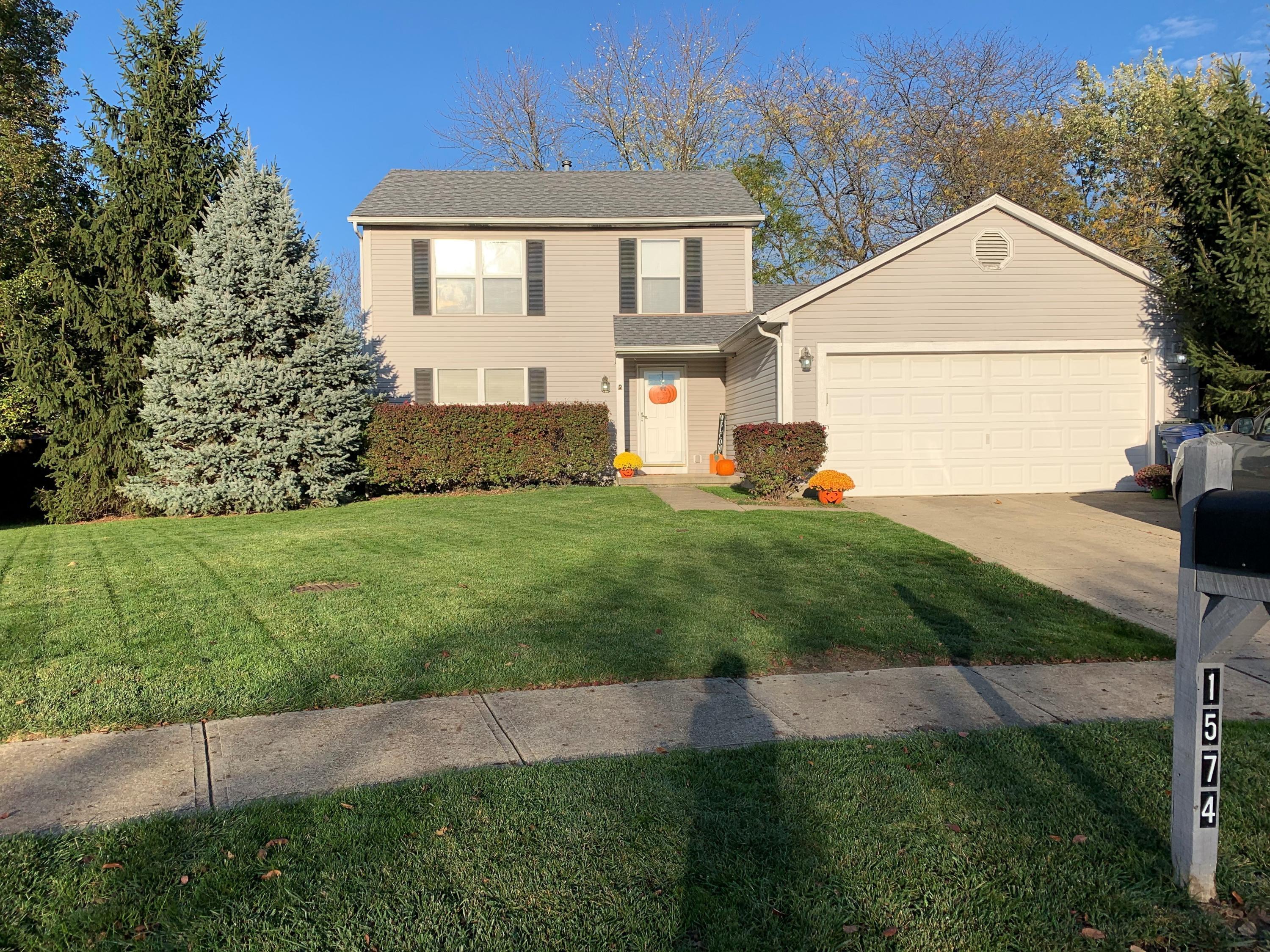 1574 Raspberry Court Columbus, OH 43204 - Photo 1 of 15 Gallery Image 1