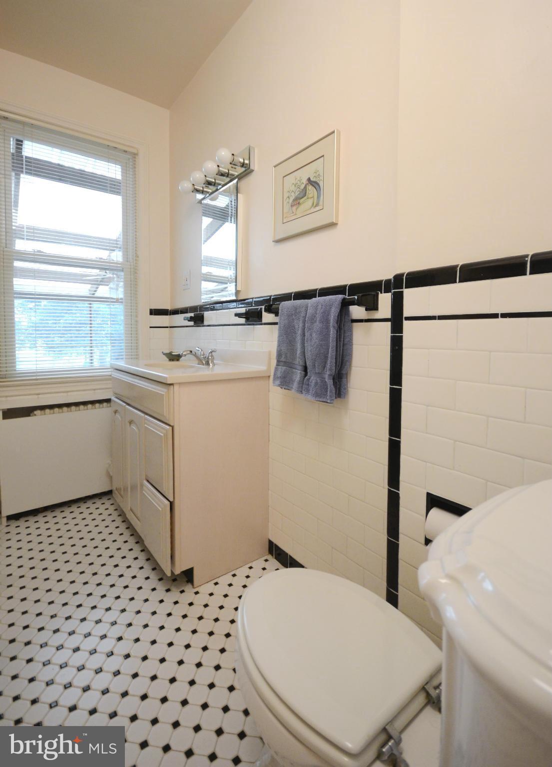 2707 Cheswolde Road Baltimore, MD 21209 - Photo 12 of 26 Bath