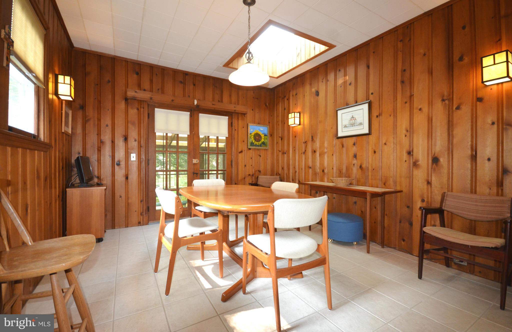 2707 Cheswolde Road Baltimore, MD 21209 - Photo 8 of 26 Dining Room