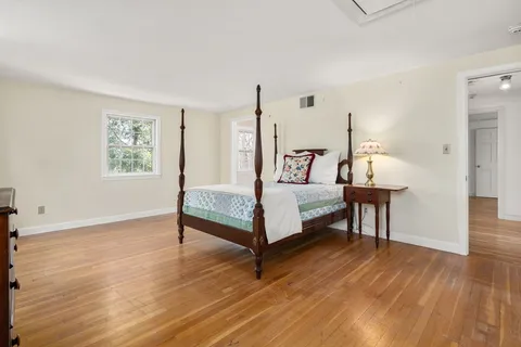 $799,000 | 162 Western Avenue, Sherborn, MA 01770