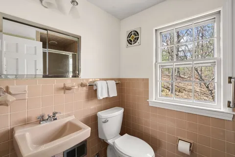 $799,000 | 162 Western Avenue, Sherborn, MA 01770