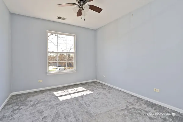 $203,900 | 1244 North Red Oak Circle, Unit 3, Round Lake Beach, IL 60073