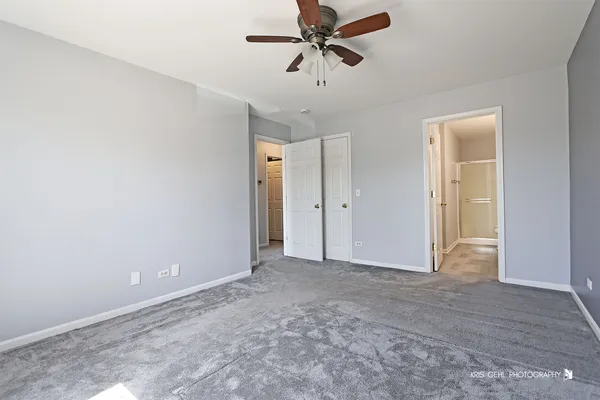 $203,900 | 1244 North Red Oak Circle, Unit 3, Round Lake Beach, IL 60073