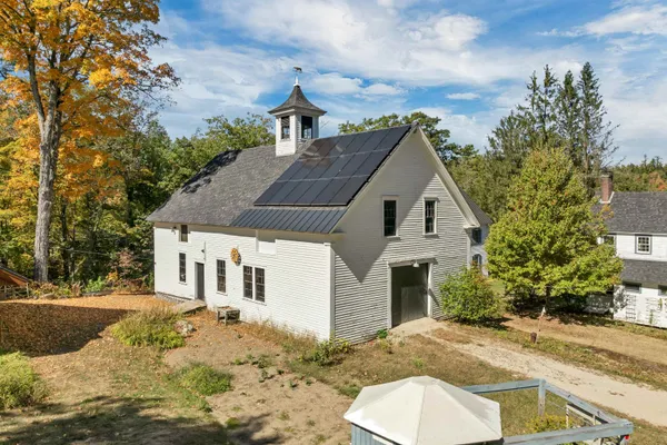 $729,000 | 829 Bearcamp Highway, Tamworth, NH 03883