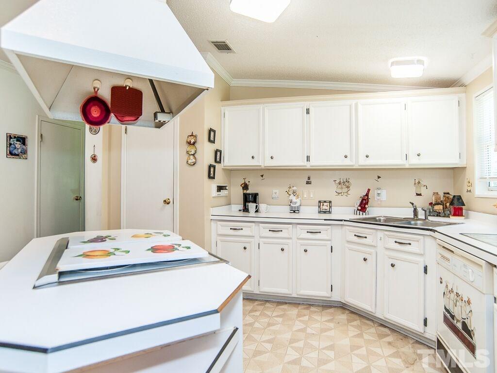 1644 Lawrence Road Creedmoor, NC 27522 - Photo 7 of 21 Gallery Image 7