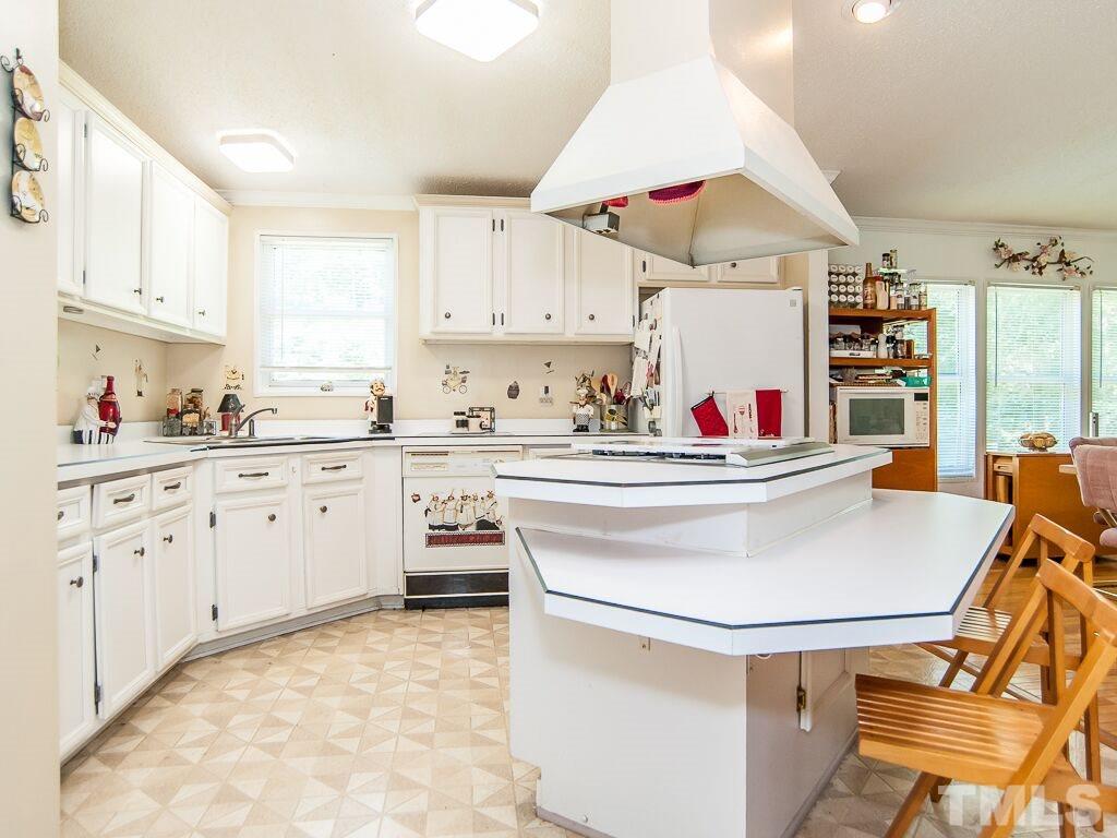 1644 Lawrence Road Creedmoor, NC 27522 - Photo 8 of 21 Gallery Image 8