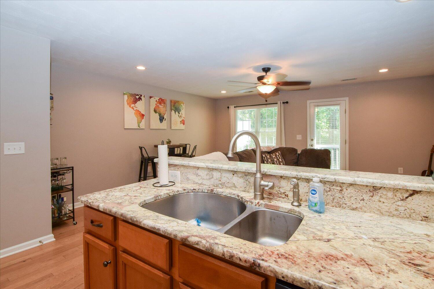 1120 Kessler Mill Road Salem, VA 24153 - Photo 8 of 21 04-1120 Kessler Mill-4