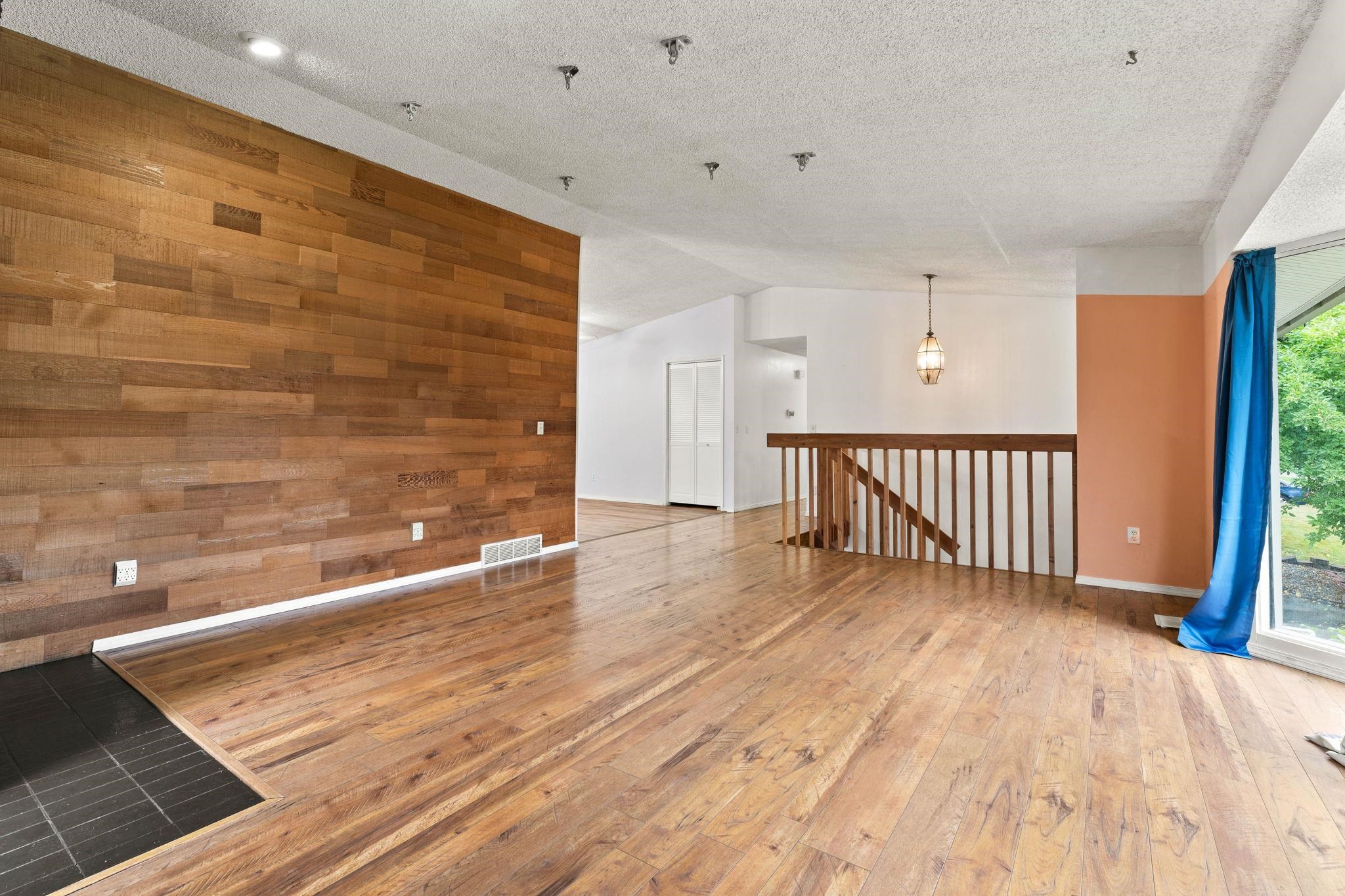 1023 South Edgerton Road Spokane Valley, WA 99212 - Photo 15 of 43
