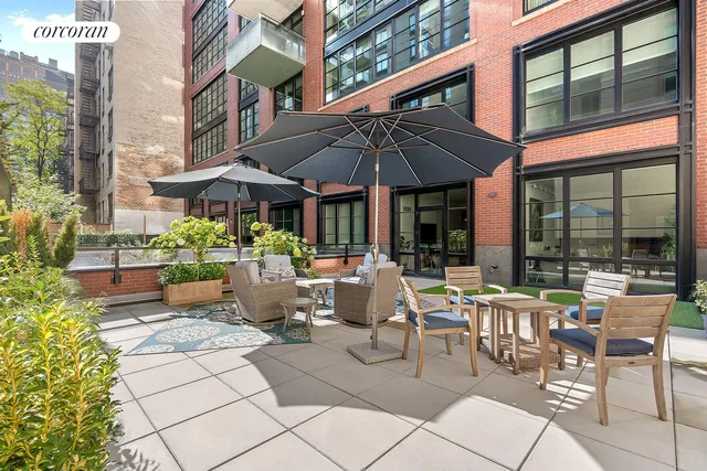 $2,395,000 | 261 West 25th Street, Unit 1D | Chelsea