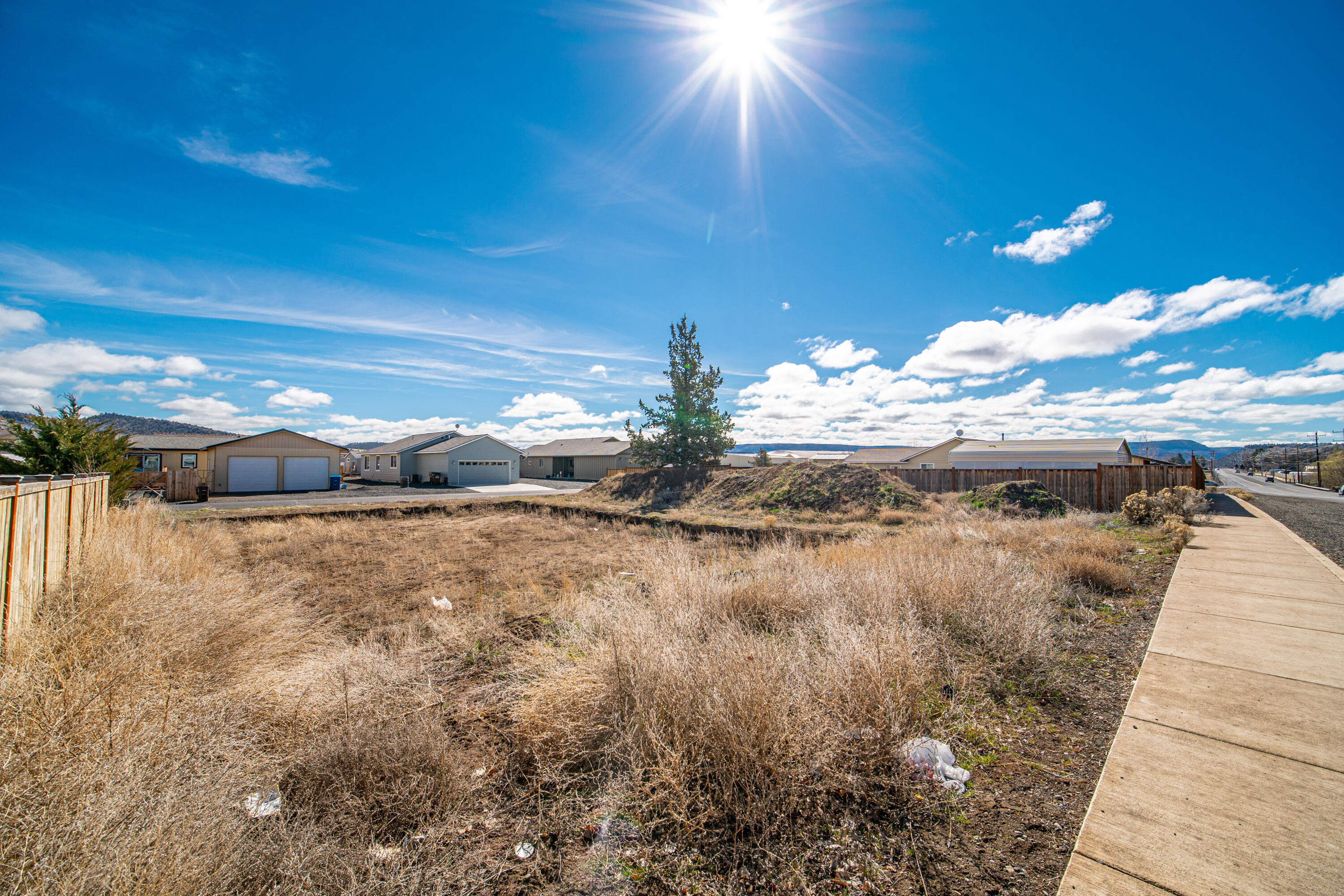 2351 Northeast Colleen Road Prineville, OR 97754 - Photo 1 of 14 Front Of Lot