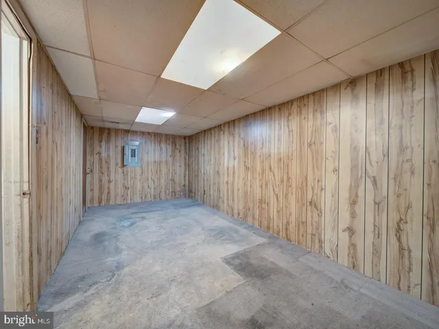 a view of livingroom with wooden floor