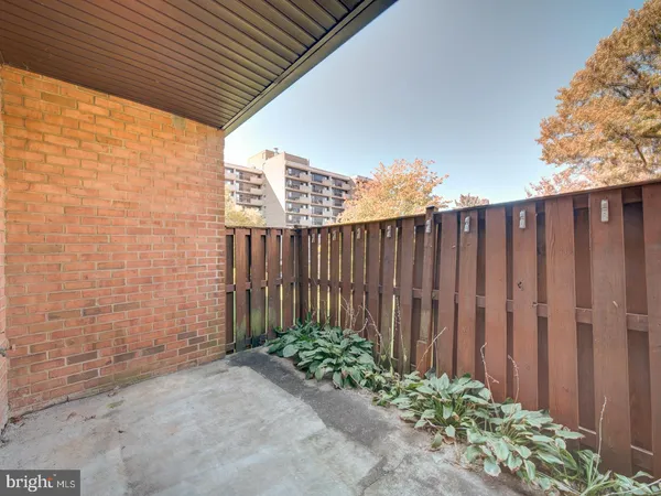 $299,900 | 3459 Summit Court Northeast, Unit 3459, Washington, DC 20018