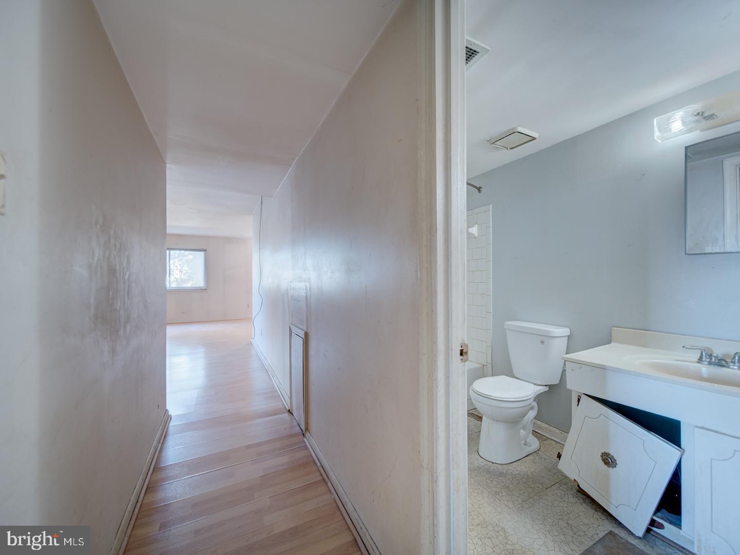 3459 Summit Court Northeast, Unit 3459 Washington, DC 20018 - Photo 10 of 32