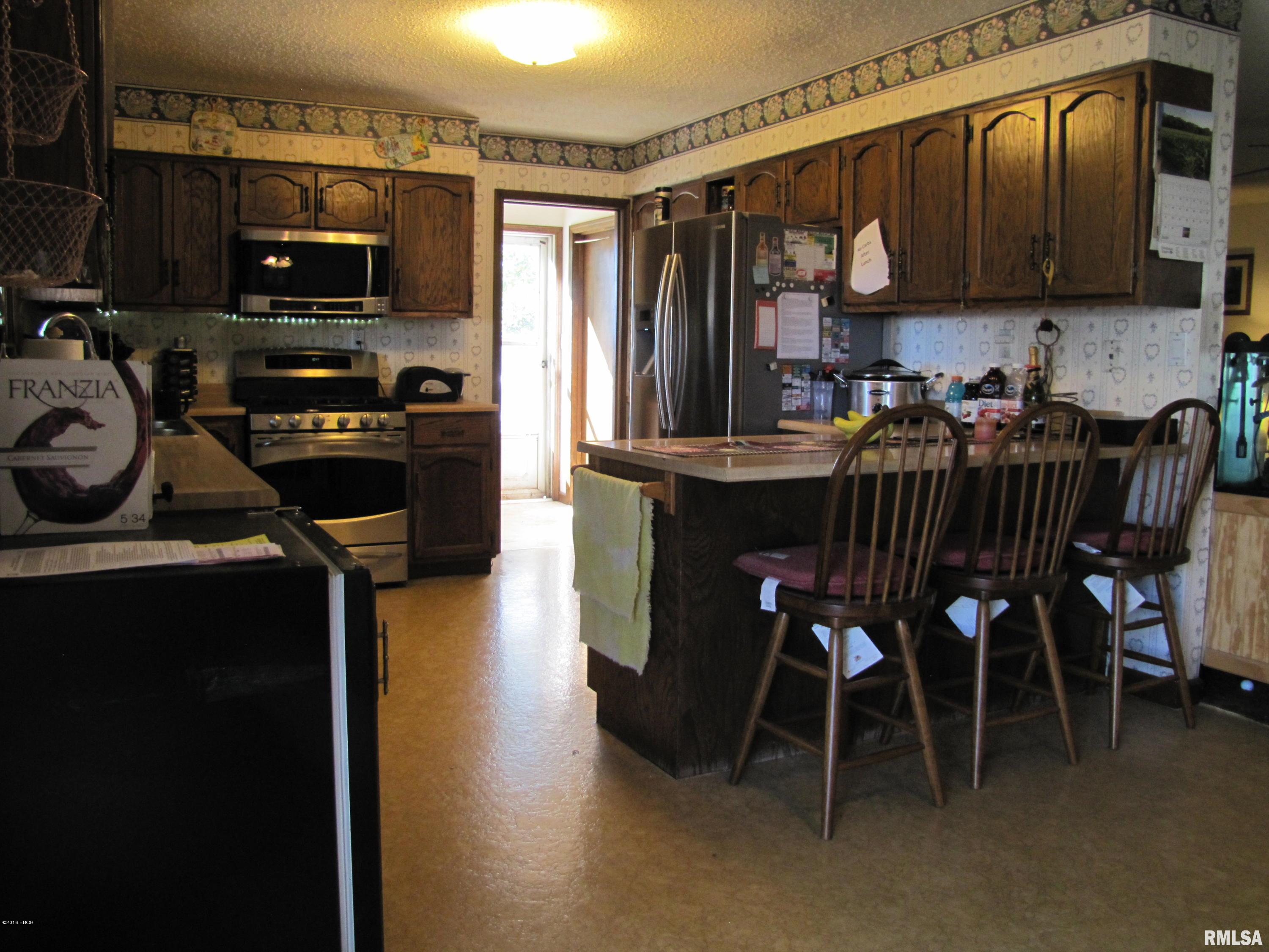 3670 Selmaville Road Salem, IL 62881 - Photo 7 of 31