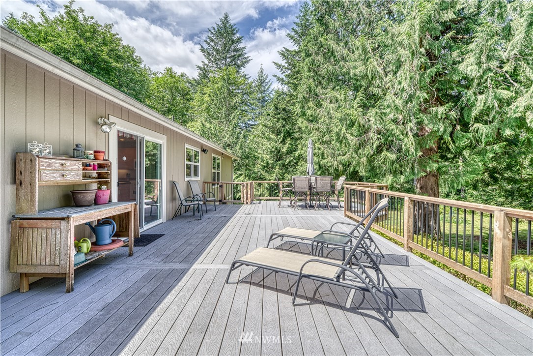 15040 Sidney Road Southwest Port Orchard, WA 98367 - Photo 12 of 36 Gallery Image 12