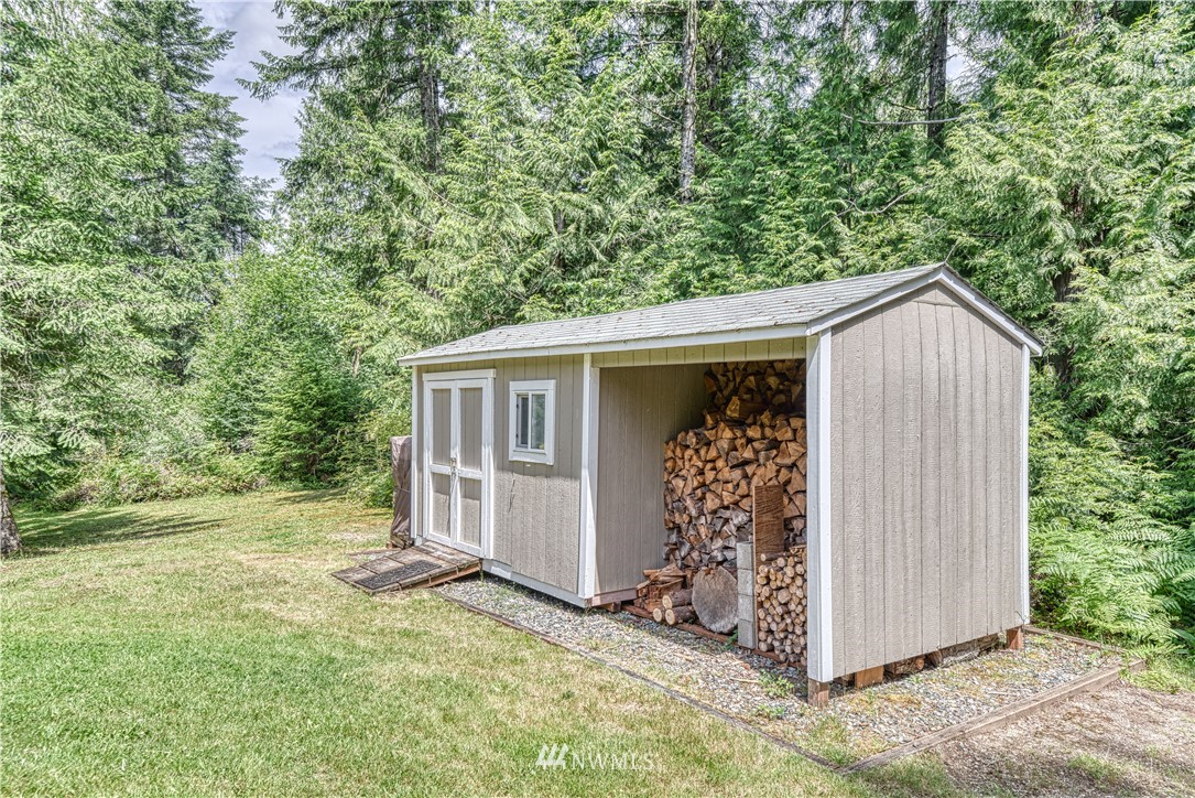 15040 Sidney Road Southwest Port Orchard, WA 98367 - Photo 13 of 36 Gallery Image 13