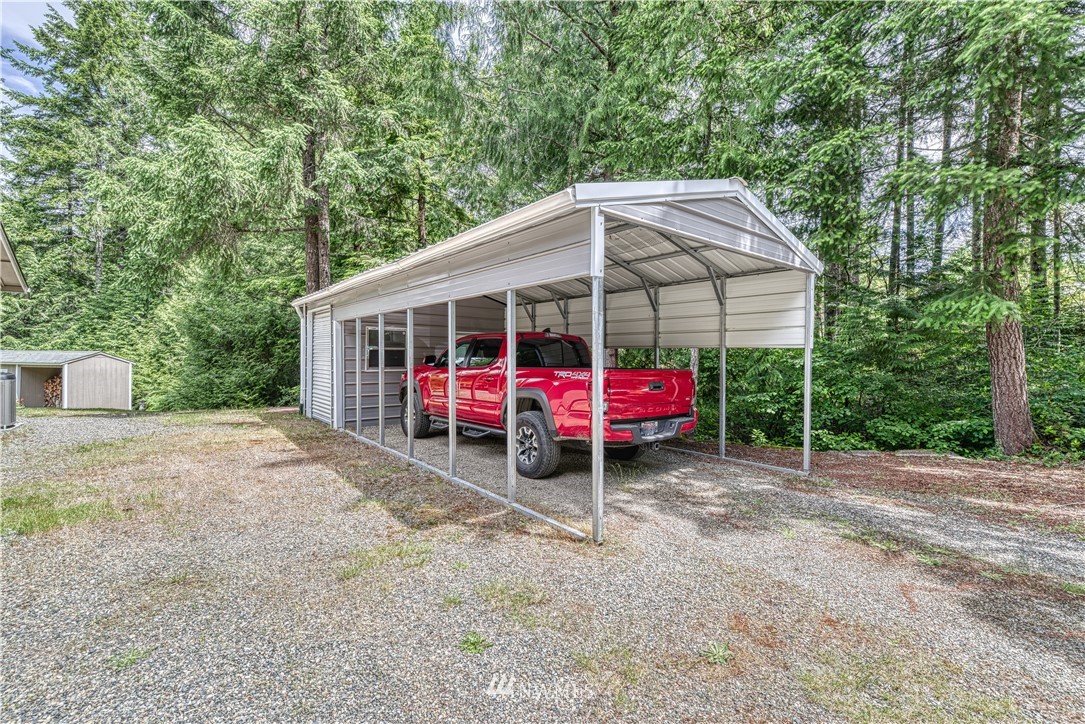 15040 Sidney Road Southwest Port Orchard, WA 98367 - Photo 3 of 36 Gallery Image 3