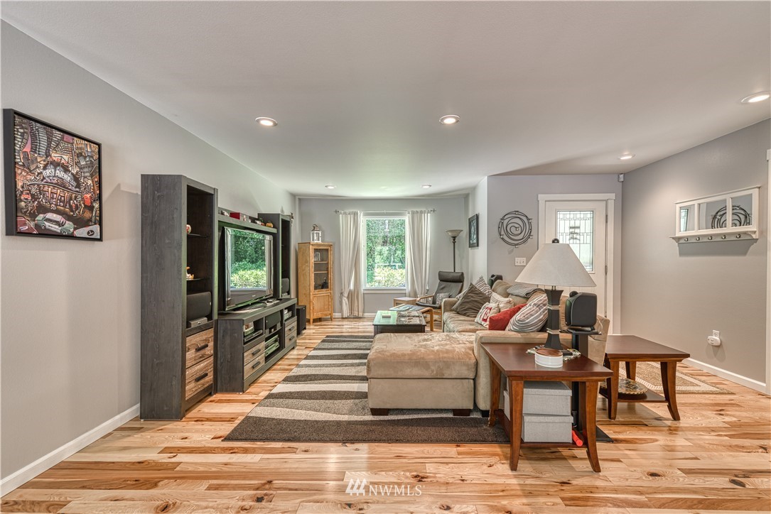 15040 Sidney Road Southwest Port Orchard, WA 98367 - Photo 35 of 36 Gallery Image 35