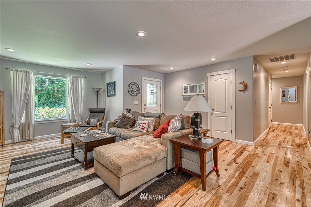 15040 Sidney Road Southwest Port Orchard, WA 98367 - Photo 36 of 36 Gallery Image 36