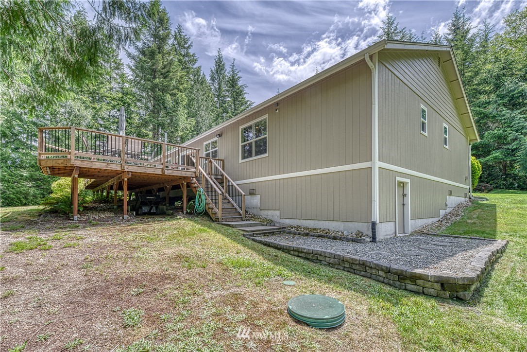 15040 Sidney Road Southwest Port Orchard, WA 98367 - Photo 5 of 36 Gallery Image 5