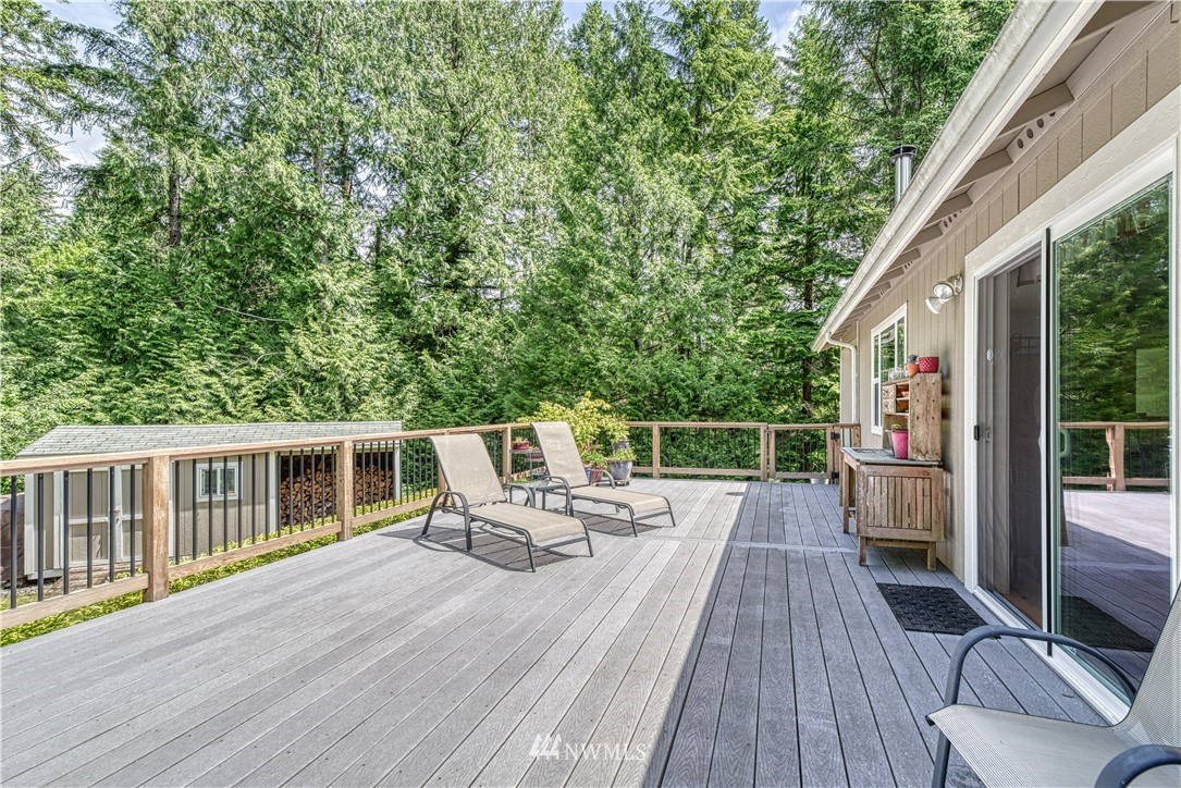 15040 Sidney Road Southwest Port Orchard, WA 98367 - Photo 9 of 36 Gallery Image 9