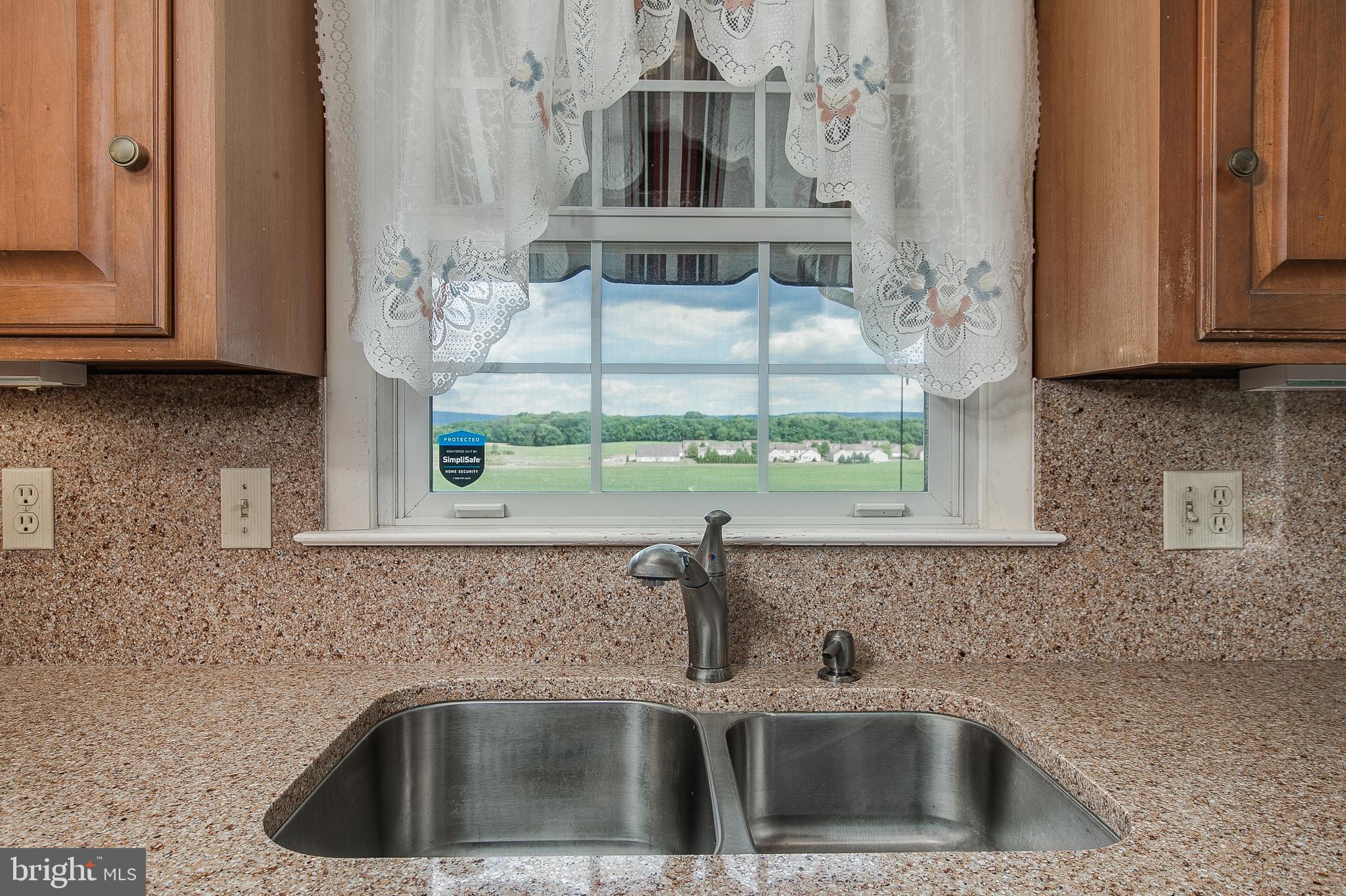 13831 Northcrest Road Hagerstown, MD 21742 - Photo 11 of 37 Updated Kitchen with VIEWS!