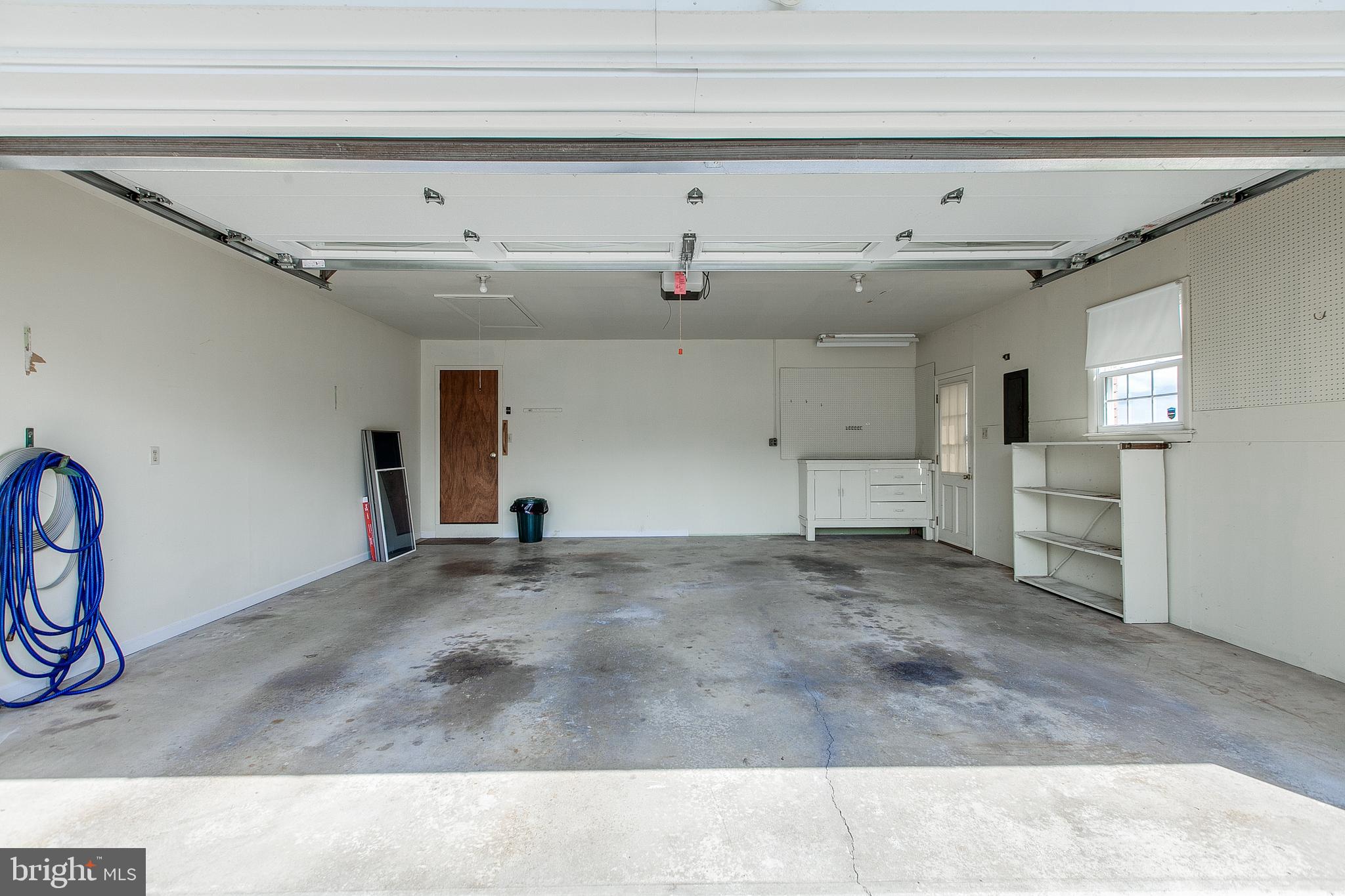 13831 Northcrest Road Hagerstown, MD 21742 - Photo 26 of 37 Oversize 2 Car Garage