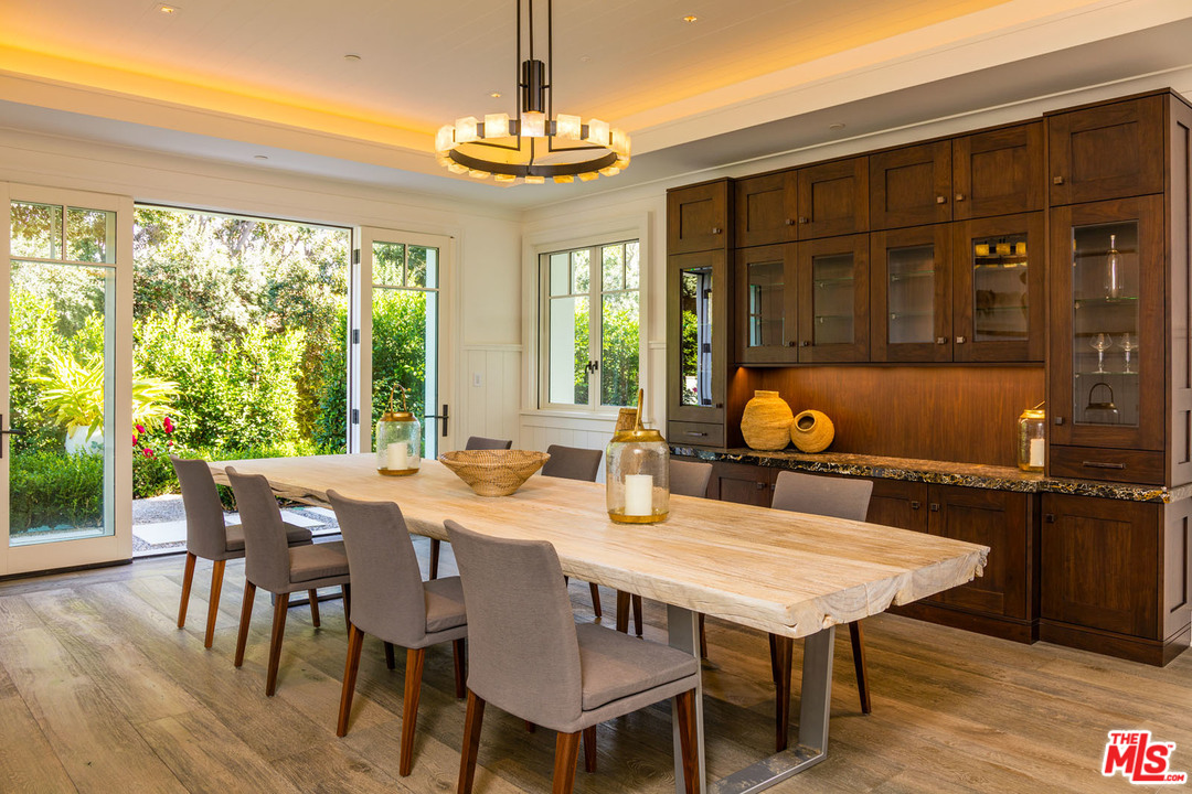 33740 Pacific Coast Highway Malibu, CA 90265 - Photo 12 of 31