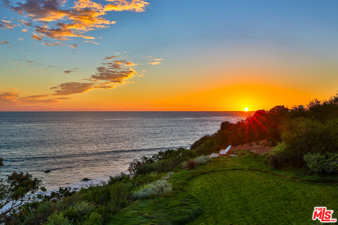 33740 Pacific Coast Highway Malibu, CA 90265 - Photo 24 of 31