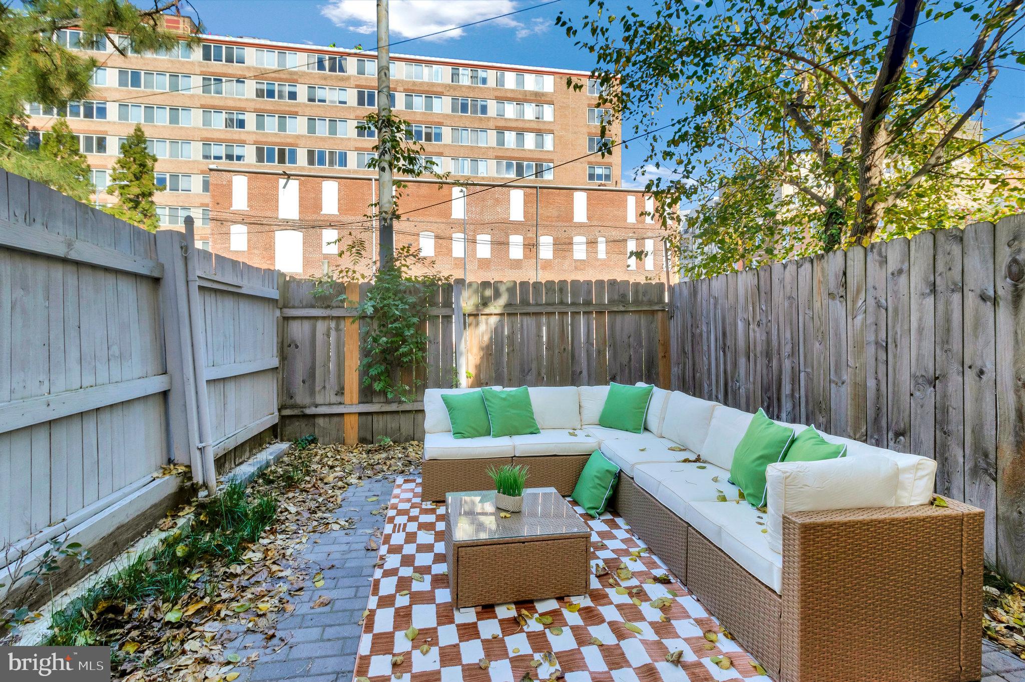 2423 I Street Northwest Washington, DC 20037 - Photo 36 of 40