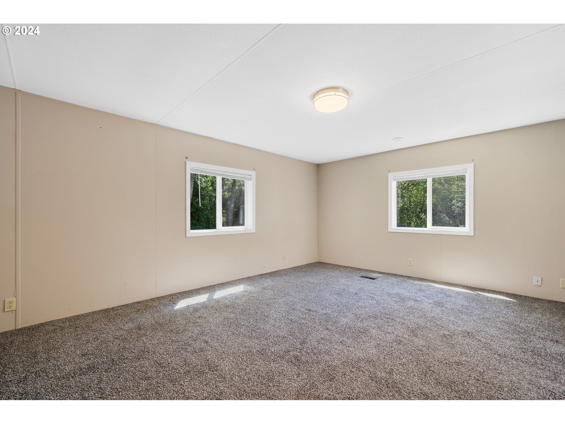 8327 Pike Road Tillamook, OR 97141 - Photo 15 of 37 Bedroom, Primary