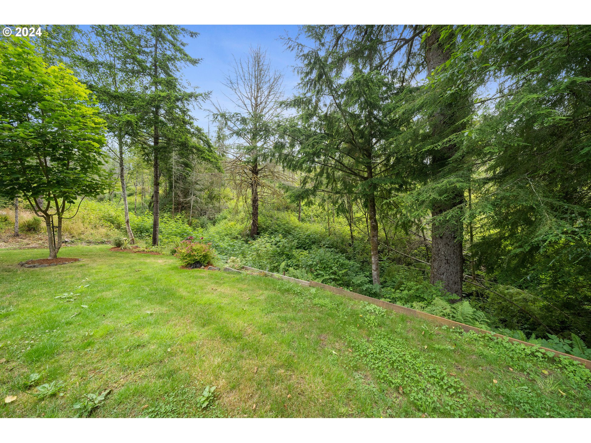 8327 Pike Road Tillamook, OR 97141 - Photo 25 of 37 Front Yard