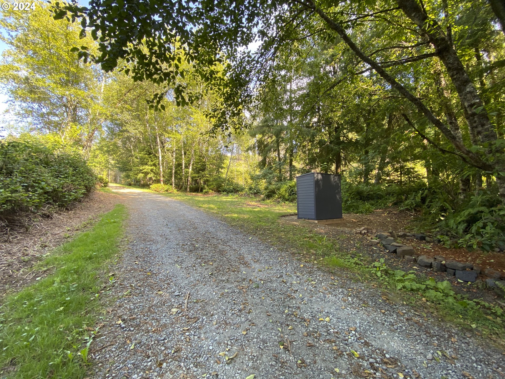 8327 Pike Road Tillamook, OR 97141 - Photo 33 of 37 Driveway